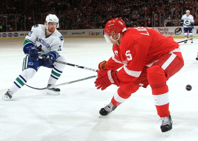 Lidstrom-Sedin-Reginek-bottom.jpg